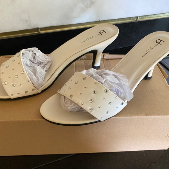 Boston Design Studio - Picture 7 of 15